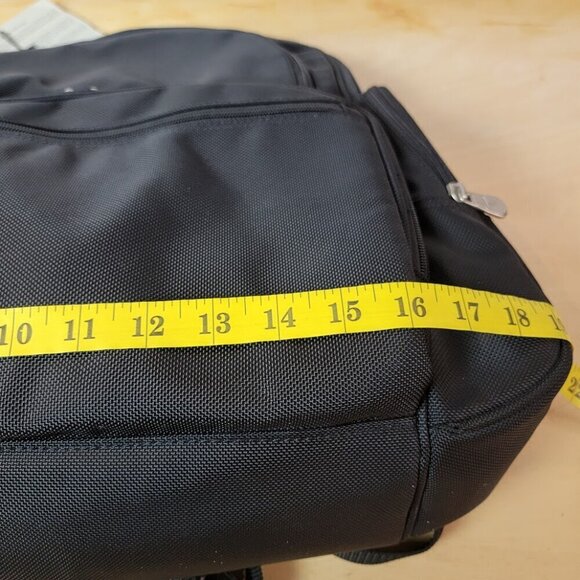 Travelon Tools of the Trade Case - Great Backpack - Stay Super Organized - NWT - Picture 13 of 15